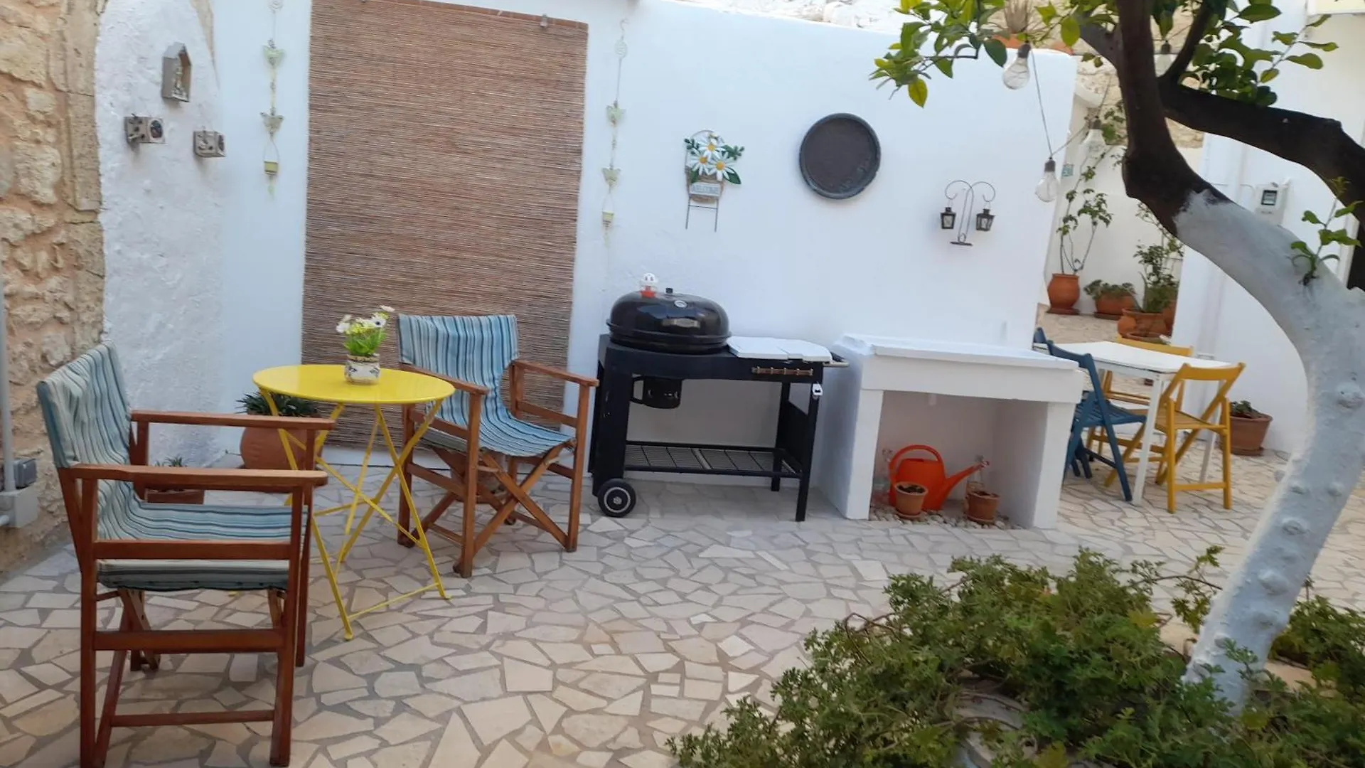 Heraklion Central House Experience Bendevis